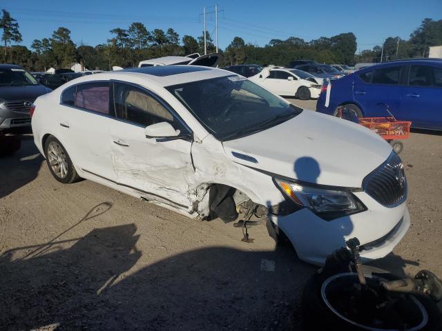 1G4GB5G36GF207064 - 2016 BUICK LACROSSE WHITE photo 4