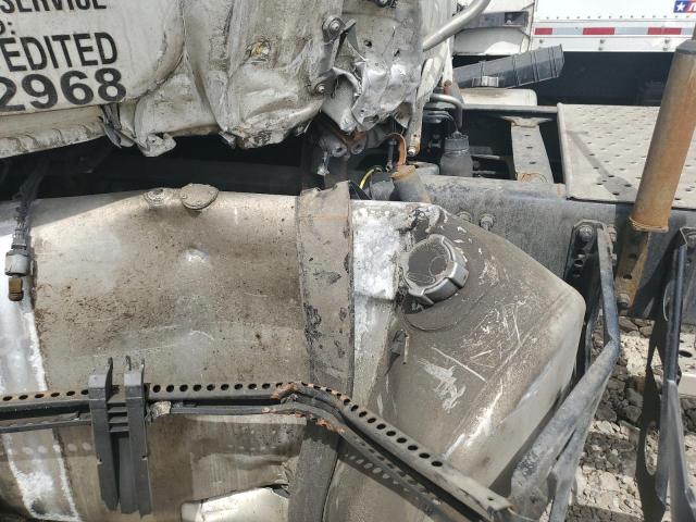 3AKJHHDRXNSND2410 - 2022 FREIGHTLINER CASCADIA 1 WHITE photo 18