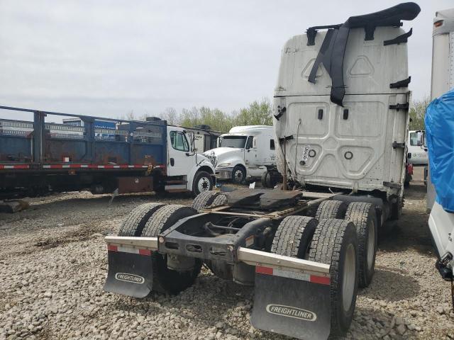 3AKJHHDRXNSND2410 - 2022 FREIGHTLINER CASCADIA 1 WHITE photo 8