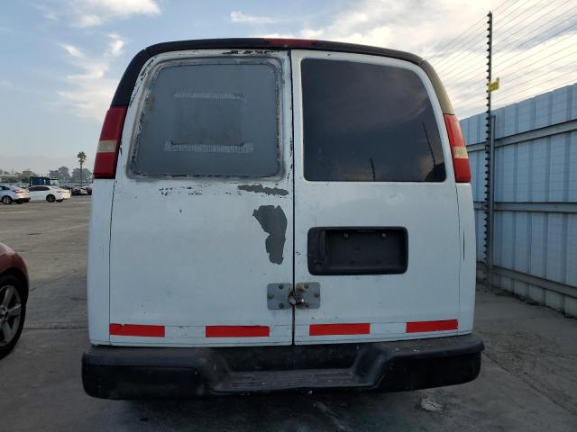 1GCWGFBA1B1154390 - 2011 CHEVROLET EXPRESS G2 WHITE photo 6