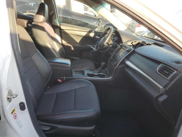 4T1BF1FKXGU537897 - 2016 TOYOTA CAMRY LE WHITE photo 7