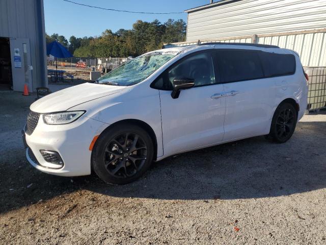 2025 CHRYSLER PACIFICA LIMITED, 