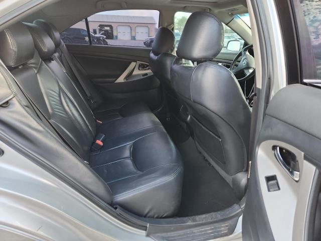 4T1BE46K67U595784 - 2007 TOYOTA CAMRY CE Silber Foto 10