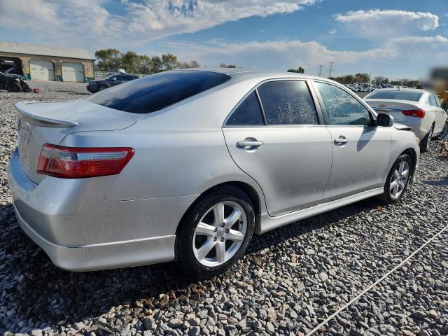 4T1BE46K67U595784 - 2007 TOYOTA CAMRY CE Silber Foto 3