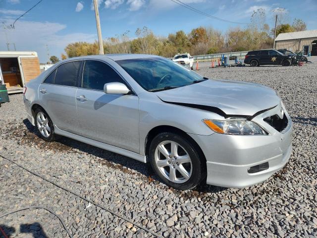 4T1BE46K67U595784 - 2007 TOYOTA CAMRY CE Silber Foto 4