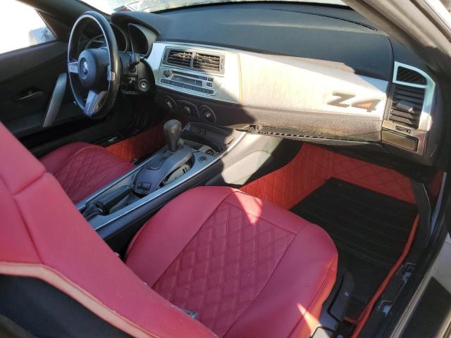4USBT33443LS44943 - 2003 BMW Z4 2.5 SILVER photo 8