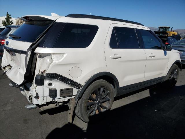 1FM5K7D88HGD42805 - 2017 FORD EXPLORER XLT Biały zdjęcie 3