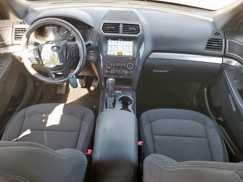 1FM5K8D87JGC15670 - 2018 FORD EXPLORER XLT BLUE photo 8