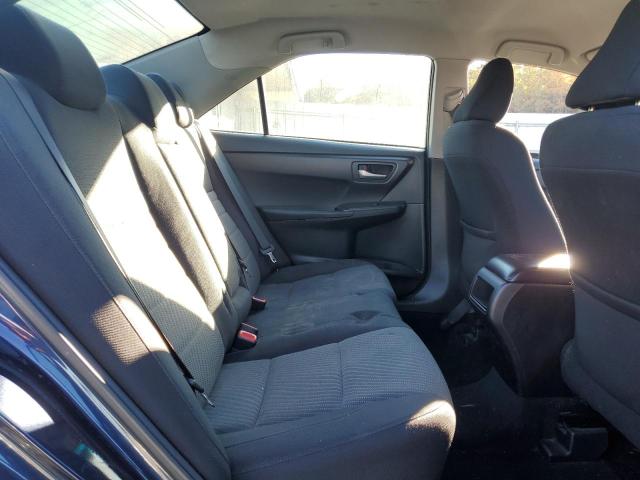 4T1BF1FK6HU709022 - 2017 TOYOTA CAMRY LE BLUE photo 10