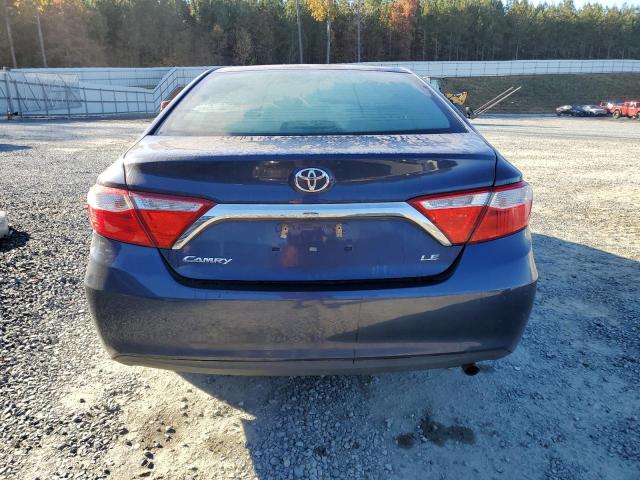 4T1BF1FK6HU709022 - 2017 TOYOTA CAMRY LE BLUE photo 6