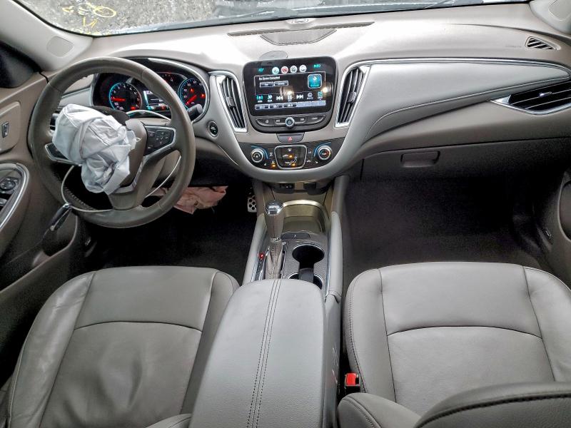 1G1ZE5ST0HF187934 - 2017 CHEVROLET MALIBU LT SILVER photo 8