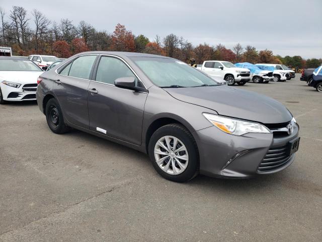 4T4BF1FK8GR565042 - 2016 TOYOTA CAMRY LE GRAY photo 4