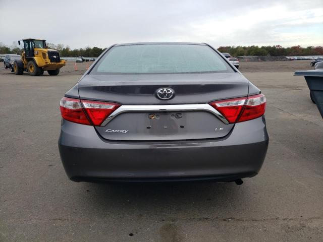 4T4BF1FK8GR565042 - 2016 TOYOTA CAMRY LE GRAY photo 6
