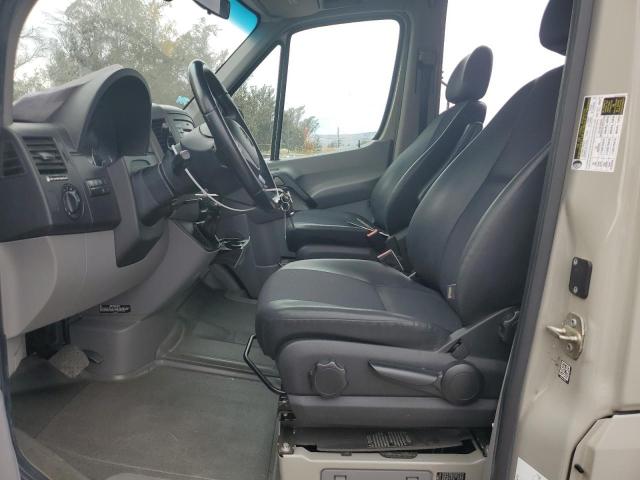 WD3FE7CD5JP645863 - 2018 MERCEDES-BENZ SPRINTER 2500 棕色 照片 7