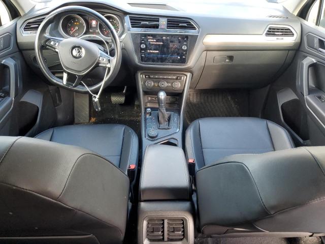 3VV2B7AX9KM071769 - 2019 VOLKSWAGEN TIGUAN SE Noir photo 8