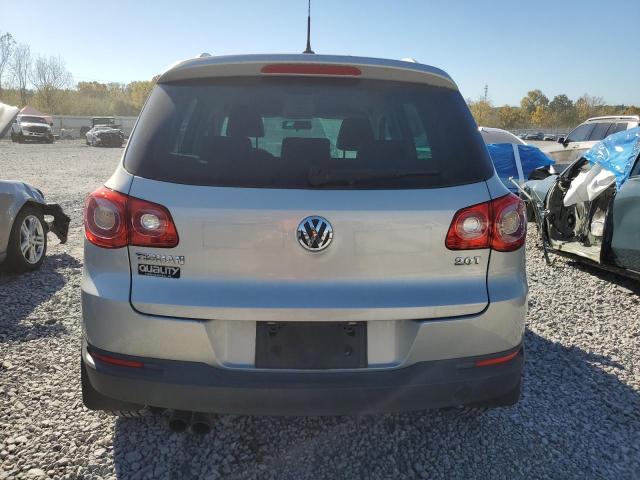WVGAV7AX1AW522480 - 2010 VOLKSWAGEN TIGUAN S WHITE photo 6
