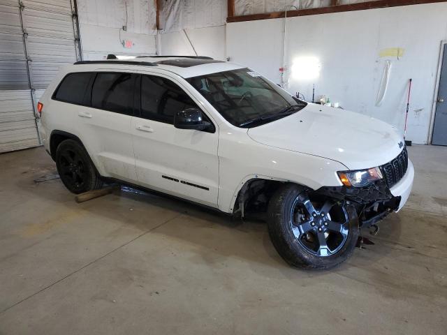 1C4RJFAG1JC482285 - 2018 JEEP GRAND CHER LAREDO WHITE photo 4