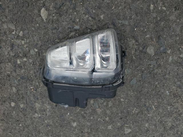 5XXGT4L35JG244939 - 2018 KIA OPTIMA LX WHITE photo 12