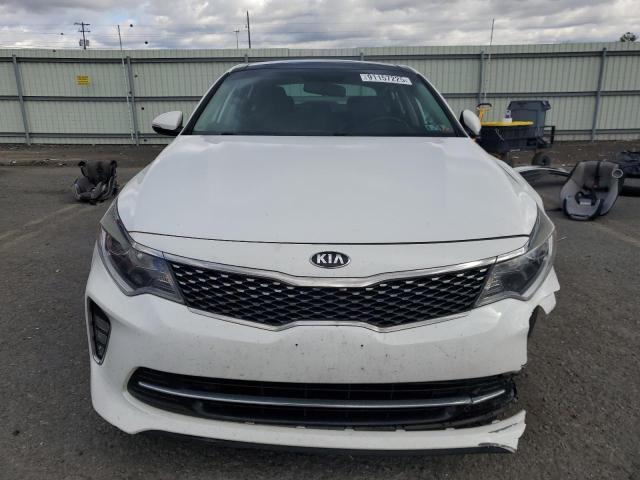 5XXGT4L35JG244939 - 2018 KIA OPTIMA LX WHITE photo 5