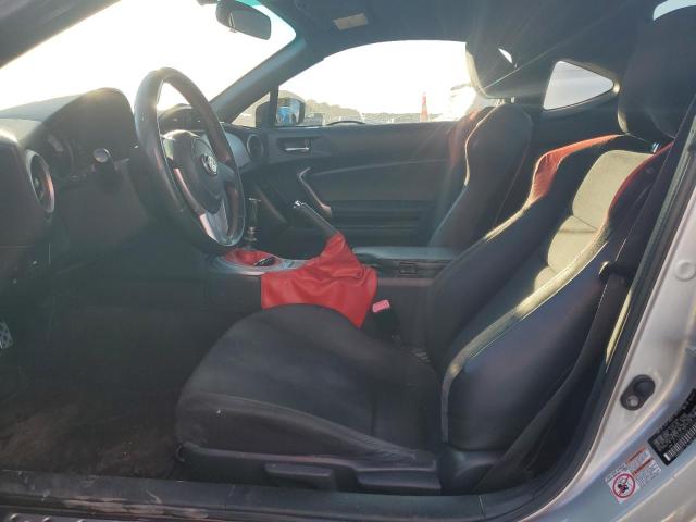JF1ZNAA19D1706931 - 2013 TOYOTA SCION FR-S Srebrny zdjęcie 7
