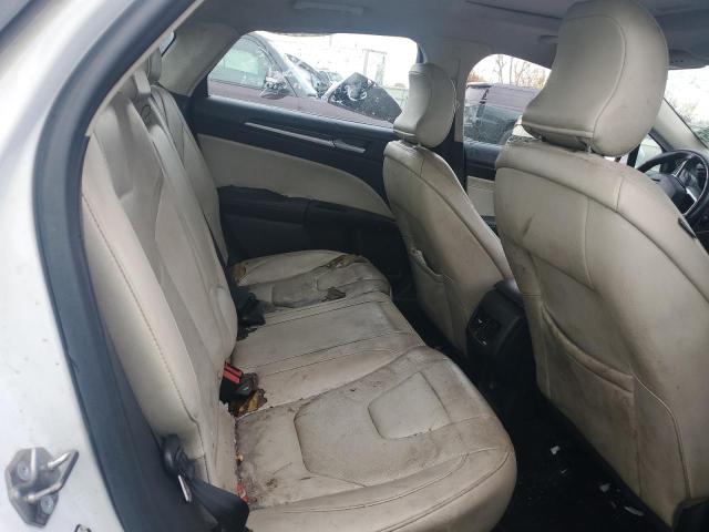 3FA6P0K91HR132204 - 2017 FORD FUSION TITANIUM WHITE photo 10