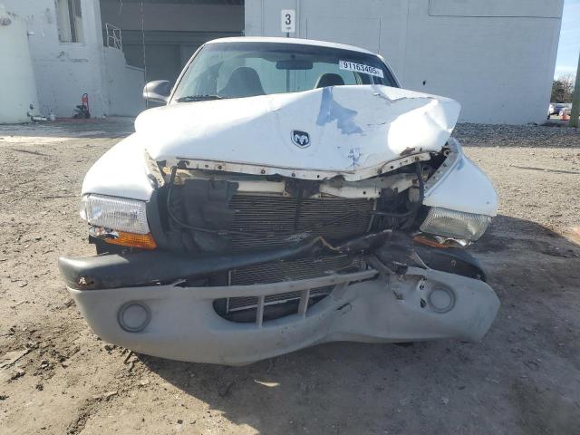 1B7GL26X4YS749812 - 2000 DODGE DAKOTA WHITE photo 5