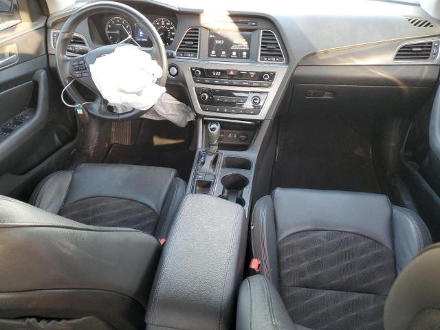 5NPE34AF4HH590807 - 2017 HYUNDAI SONATA SPORT WHITE photo 8