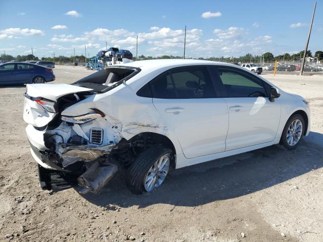 JTDVPMAE2N3021473 - 2022 TOYOTA COROLLA LE თეთრი ფოტო 3