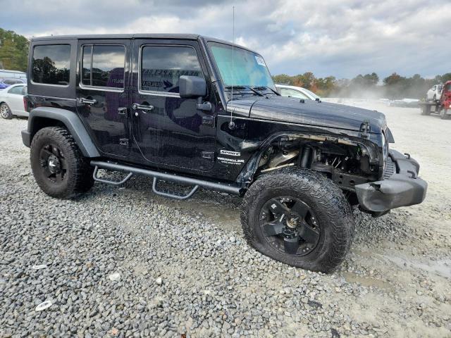 1C4BJWDG8HL730815 - 2017 JEEP WRANGLER U SPORT BLACK photo 4