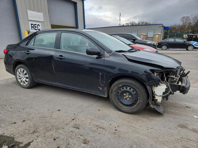 2T1BU4EE9DC027959 - 2013 TOYOTA COROLLA BASE BLACK photo 4