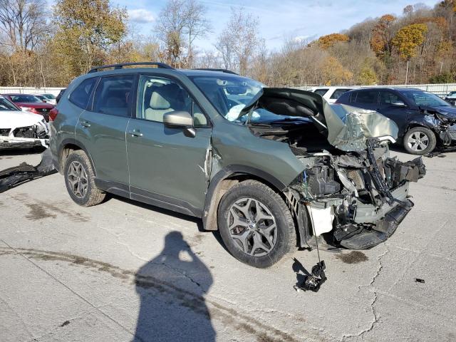 JF2SKAGC8KH587076 - 2019 SUBARU FORESTER PREMIUM Зеленый фото 4