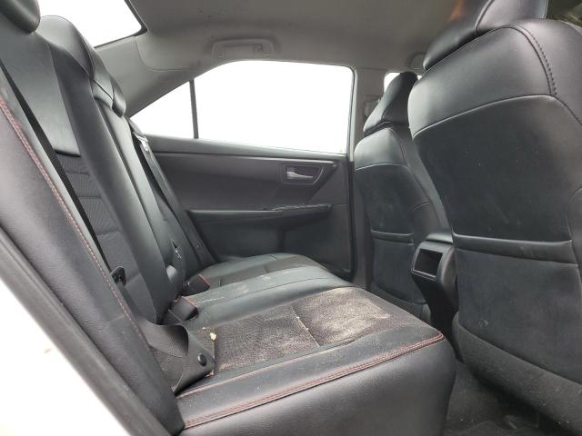 4T1BF1FK7GU528106 - 2016 TOYOTA CAMRY LE WHITE photo 10