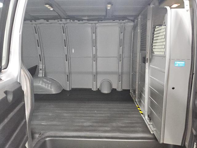 1GCWGAFPXR1100548 - 2024 CHEVROLET EXPRESS G2 灰色 照片 11