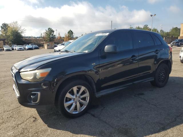 2015 MITSUBISHI OUTLANDER ES, 