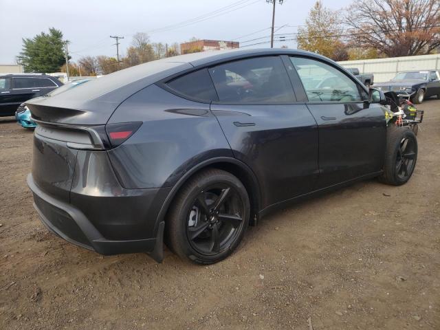 7SAYGDED5TA470712 - 2026 TESLA MODEL Y GRAY photo 3