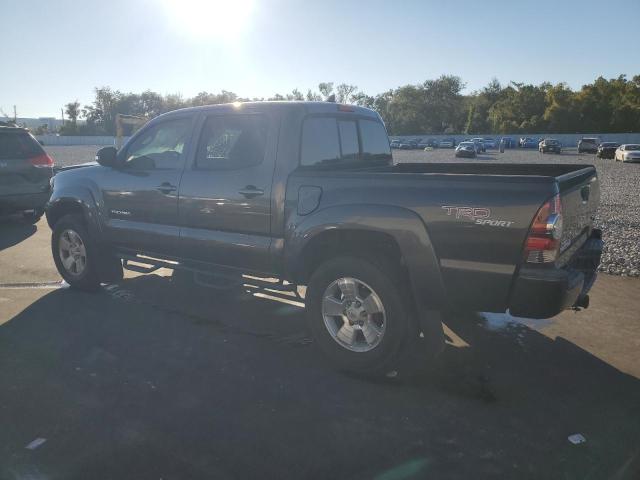 5TFJU4GN1DX046676 - 2013 TOYOTA TACOMA DOUBLE CAB PRERUNNER GRAY photo 2