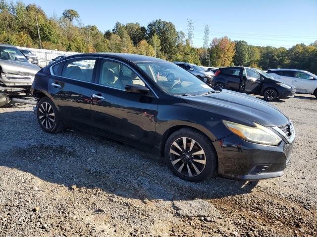 1N4AL3AP3JC158847 - 2018 NISSAN ALTIMA 2.5 BLACK photo 4