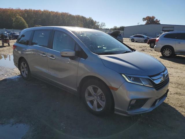 5FNRL6H72JB109680 - 2018 HONDA ODYSSEY EXL Серебристый фото 4