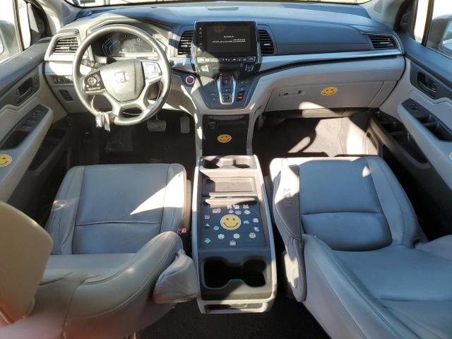 5FNRL6H72JB109680 - 2018 HONDA ODYSSEY EXL Серебристый фото 8