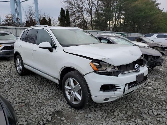 WVGEF9BPXDD002271 - 2013 VOLKSWAGEN TOUAREG V6 白色 照片 4