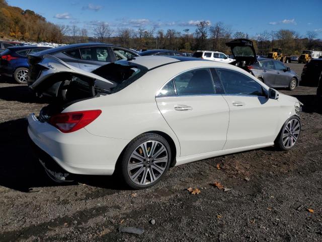WDDSJ4GB0JN588450 - 2018 MERCEDES-BENZ CLA 250 4MATIC WHITE photo 3