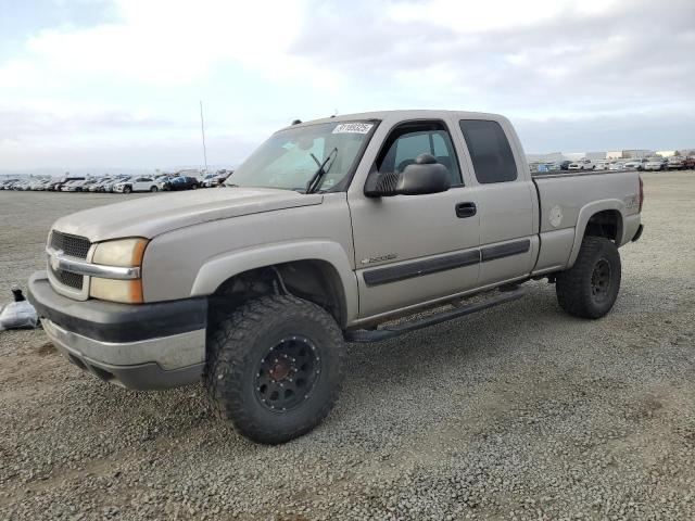 2004 CHEVROLET SILVERADO K2500 HEAVY DUTY, 