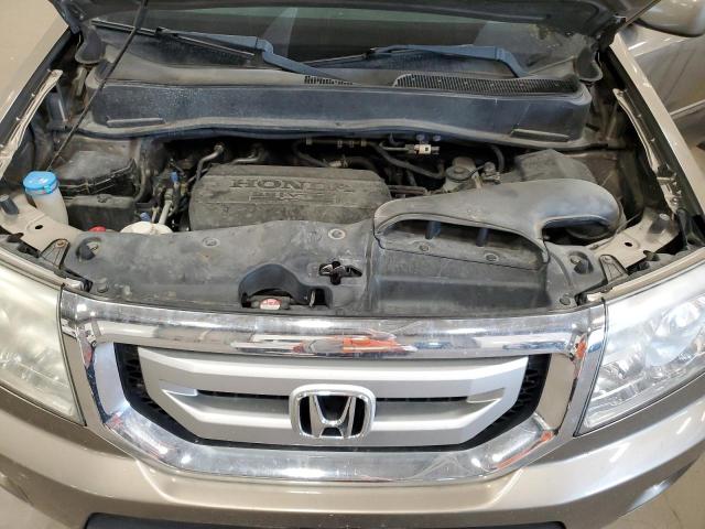 5FNYF4H57BB104630 - 2011 HONDA PILOT EXL TAN photo 12