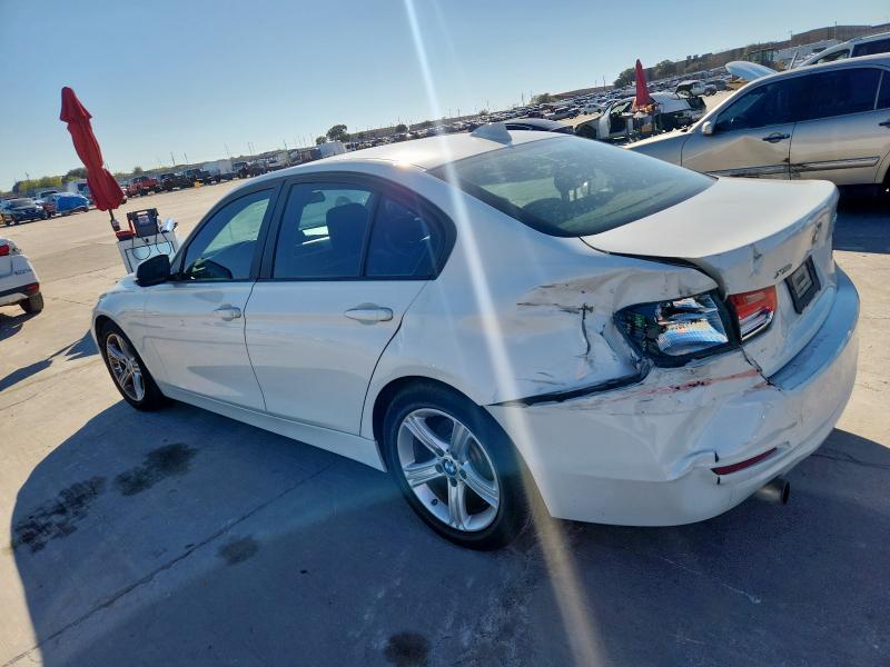 WBA3C3G53FNS73157 - 2015 BMW 320 I XDRIVE WHITE photo 2