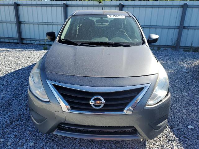3N1CN7AP1GL880046 - 2016 NISSAN VERSA S GRAY photo 5