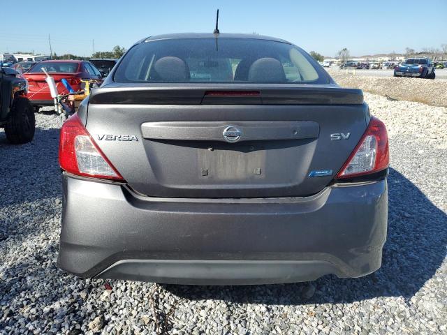 3N1CN7AP1GL880046 - 2016 NISSAN VERSA S GRAY photo 6