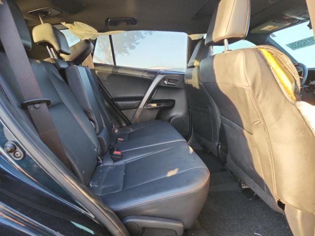 JTMNFREV1JJ157593 - 2018 TOYOTA RAV4 SE BLUE photo 11