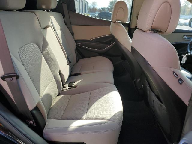 5XYZU3LB1GG368427 - 2016 HYUNDAI SANTA FE S BLACK photo 11