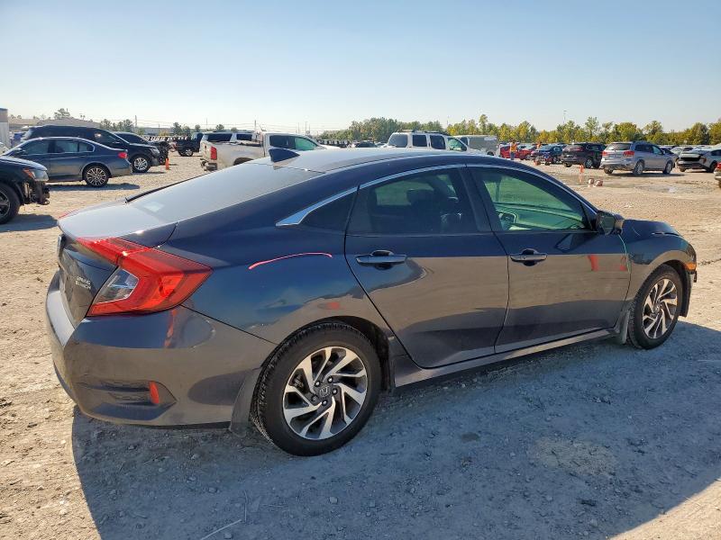 2HGFC2F72JH582800 - 2018 HONDA CIVIC EX GRAY photo 3