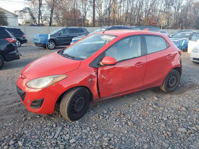 2013 MAZDA MAZDA2, 